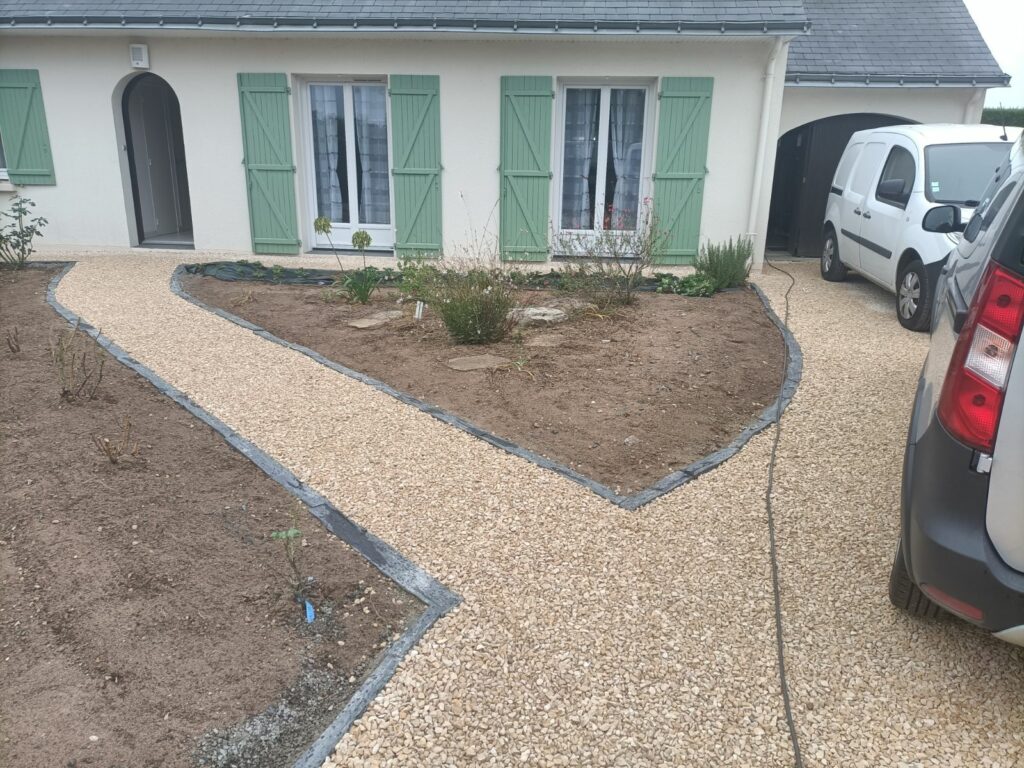 Sarl Briand Joel Terrassement Tierce Allee En Gravillon Amenagement Exterieur