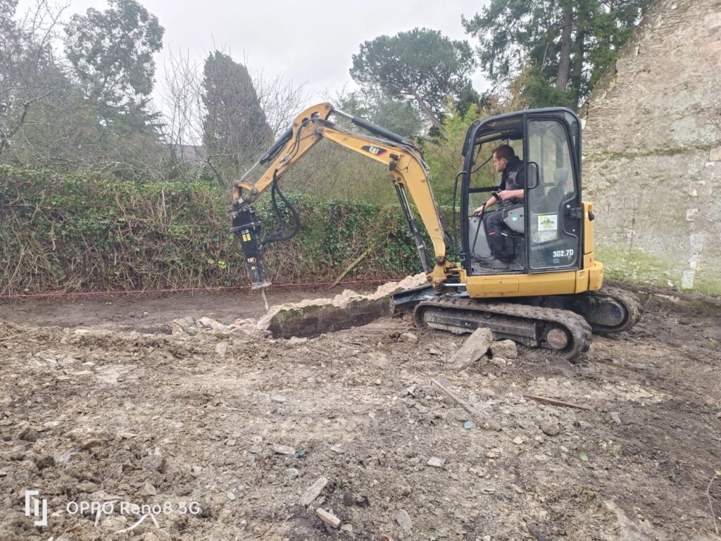 Sarl Briand Joel Terrassement Tierce Deconstruction Destruction BRIAND JOEL 49 Maine Et Loire